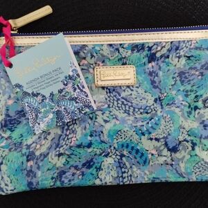 Lilly Pulitzer Blue and Green Multi Use or Cosmetic Bag with Floral Design